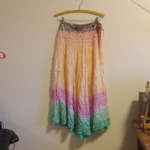 Size Med Flowing Skirt